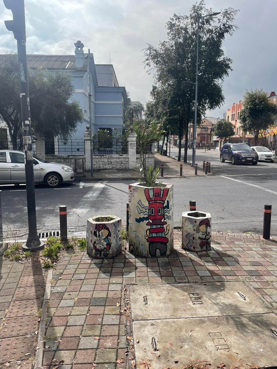 Street art planters, Quito